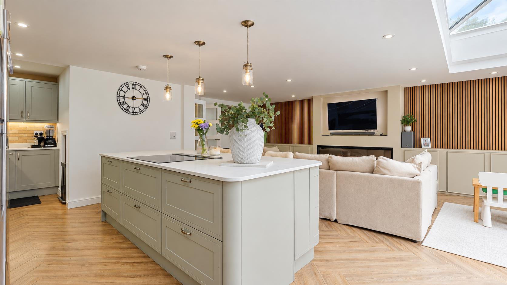 Garthwaite Crescent, Shenley Brook End, Milton Keynes